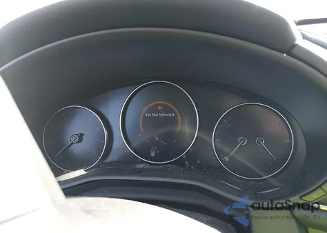 2024 Mazda Cx-30 2.5 S Preferred Package z USA, uszkodzony, nr VIN 3MVDMBCM9RM676844